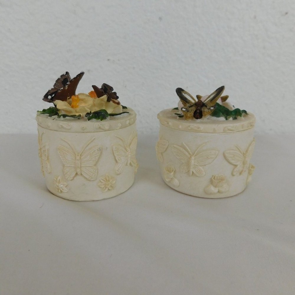 2 Butterfly Embossed Sides 3D Lids with Flowers Round Trinket Boxes Yellow Pink
